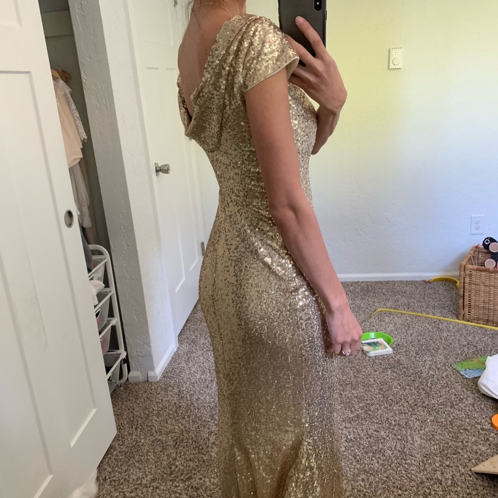 Gold sequin long dress - Picture 2 of 3